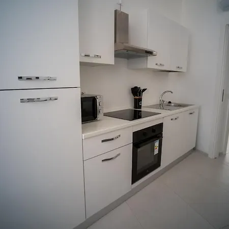 11 Nevoso Palace Milano