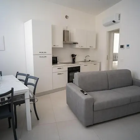 11 Nevoso Palace Milano