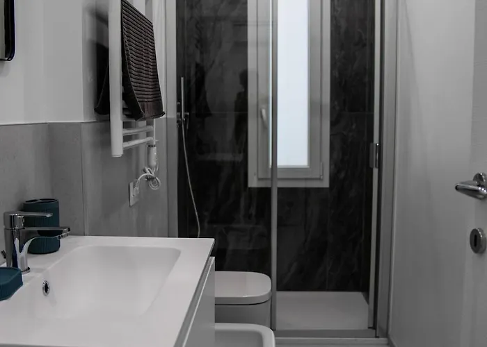 11 Nevoso Palace 公寓 米兰